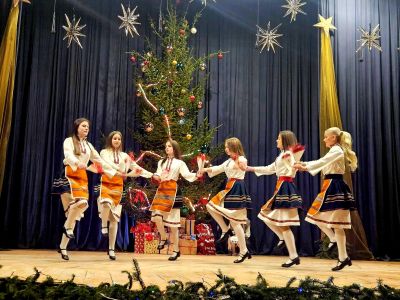 КОЛЕДНА СВЕТЛИНА  7