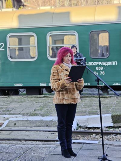 ТЕСНОЛИНЕЙКАТА  ПРАЗНУВА 2