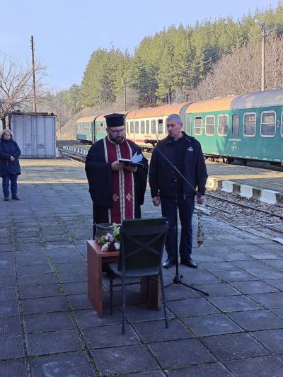 ТЕСНОЛИНЕЙКАТА  ПРАЗНУВА 4