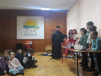 ДЕЦАТА СРЕЩАТ ТРАДИЦИИТЕ 2